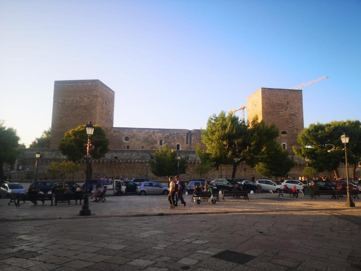 Cantovi Bari Bagian luar foto