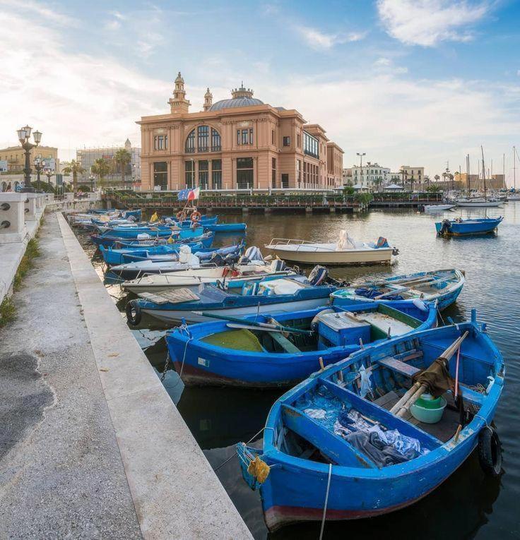 Cantovi Bari Bagian luar foto